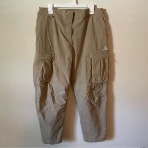 NIKE ACG “Smith Summit” Women’s Khaki Cargo Pants - Size XL